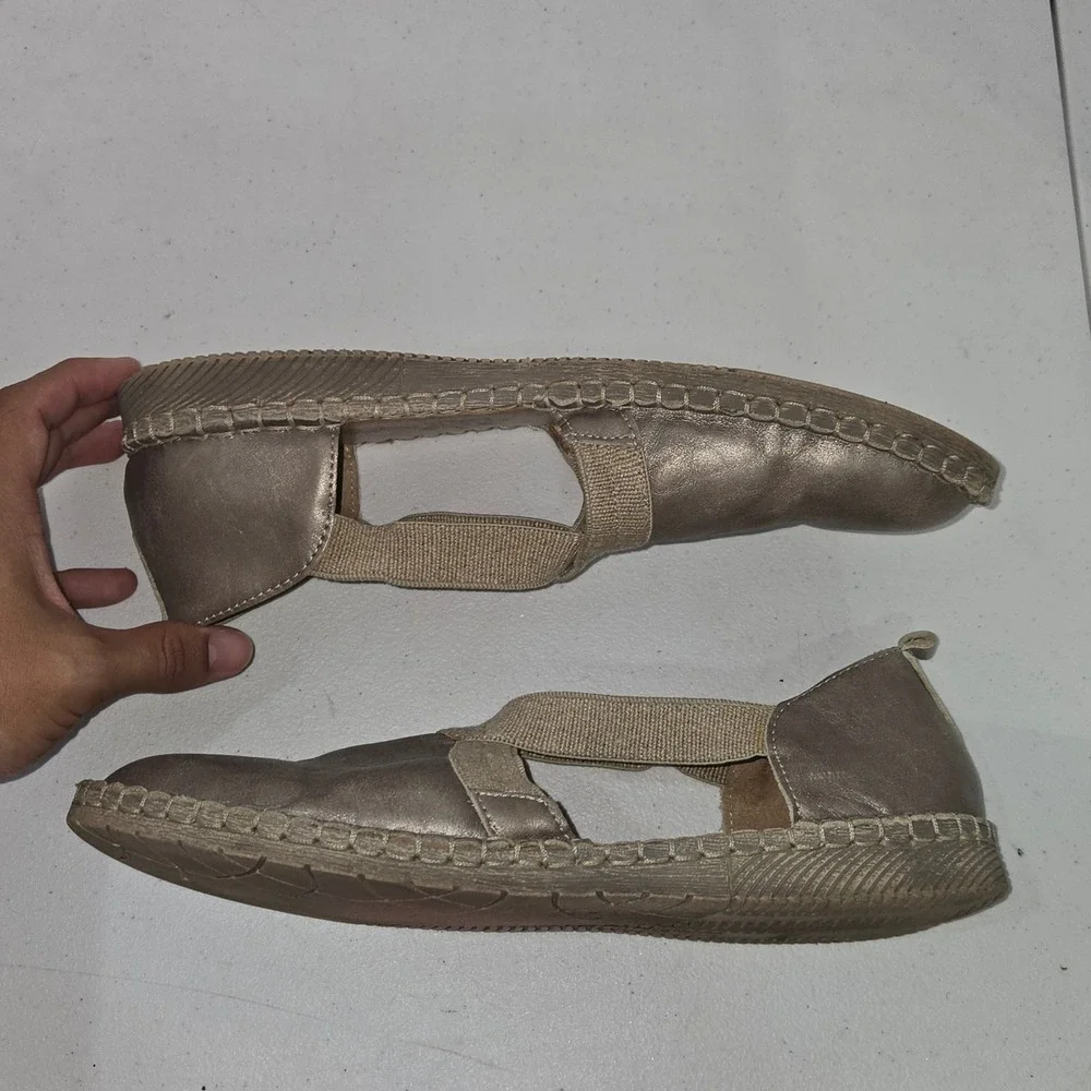 Josef Seibel Womens 40 Metallic Gold Leather Elastic Strap Espadrille Flat AC898
